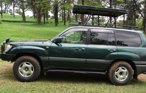 4x4 land cruiser VX pop up hire in Kenya