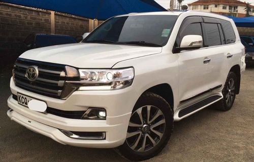 Land Cruiser V8 Rental Kenya