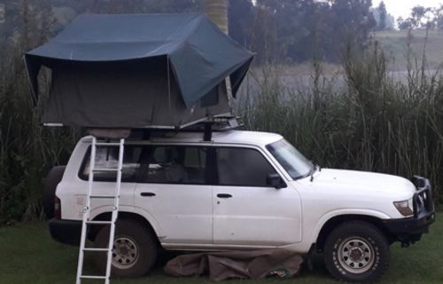 Nissan Patrol with Rooftop Tents